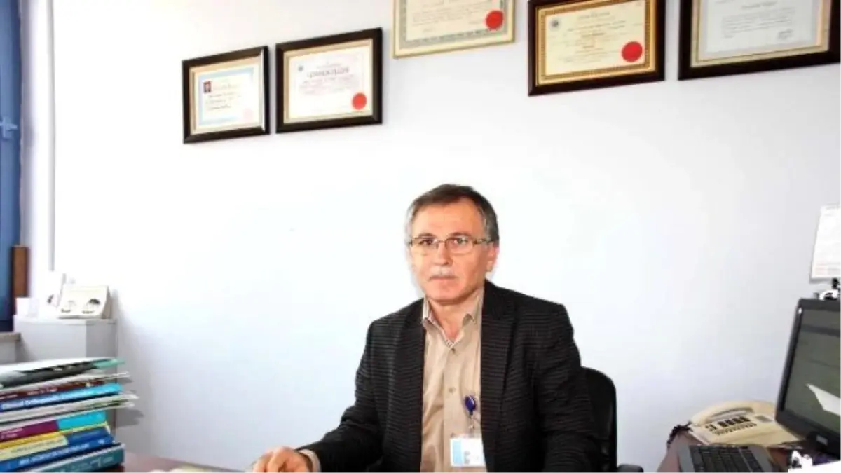 Saü Tıp Fakültesi Öğretim Üyesi Kamanlı: "120\'den Fazla Romatizma Çeşidi Var"
