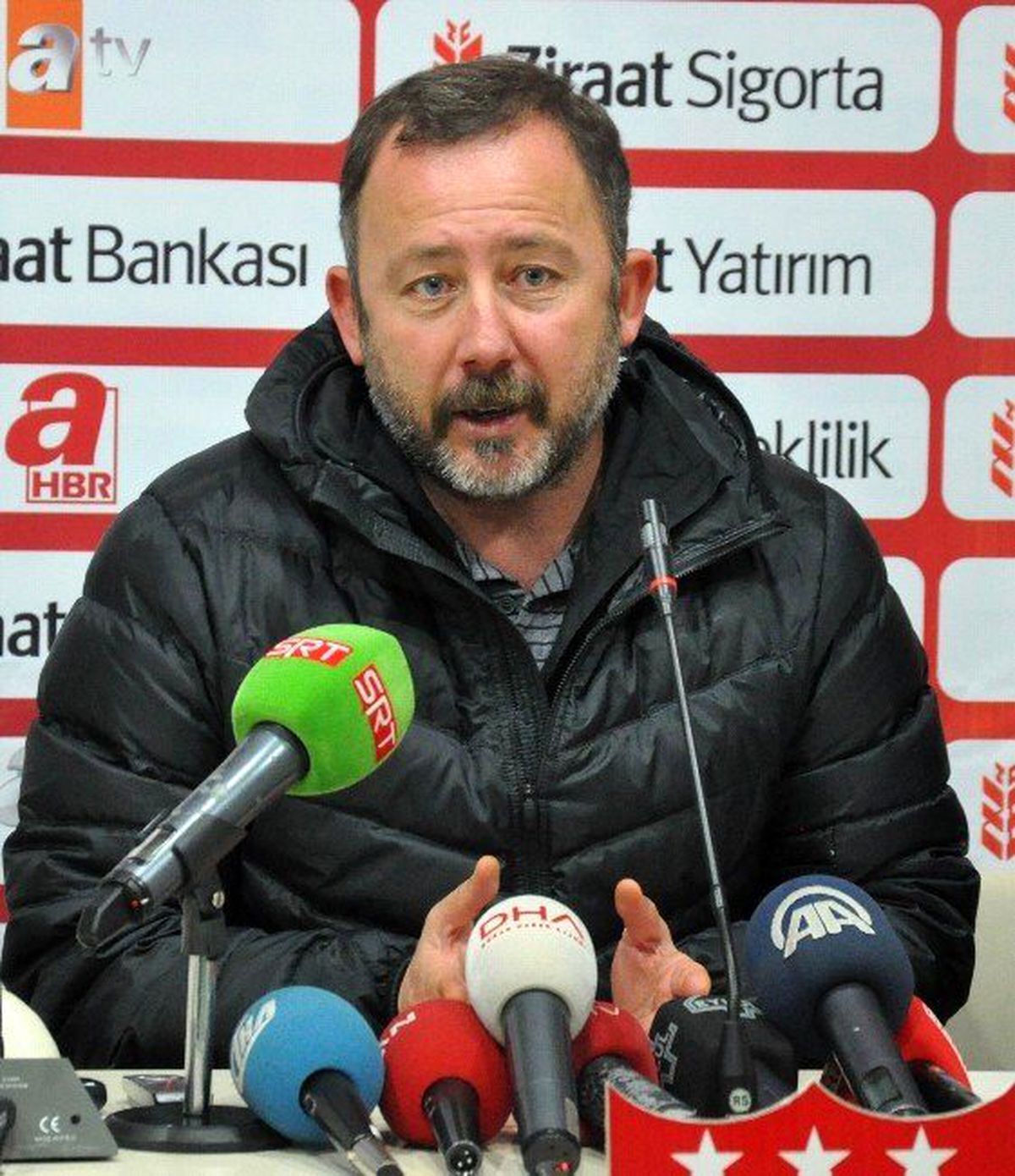 Sergen Yalçın\'dan Hakeme Sert Tepki