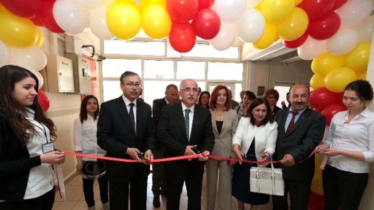 Tübitak 4006 Bilim Fuarı Açıldı