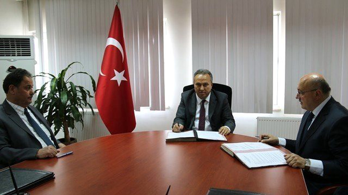 Vali Ali Fidan Öğrencilere, Hafızlık İmkanı Sağlayan Protokolü İmzaladı