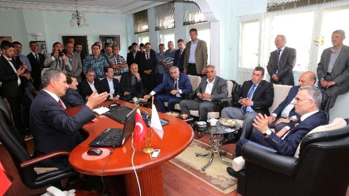 AK Parti Adayı Ağbal Aydıntepe\'de Seçim Çalışmalarını Sürdürdü