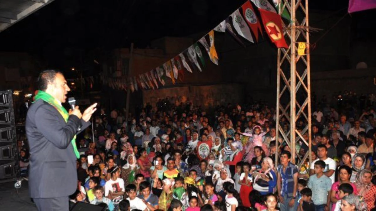 HDP Adayları Miting Düzenledi