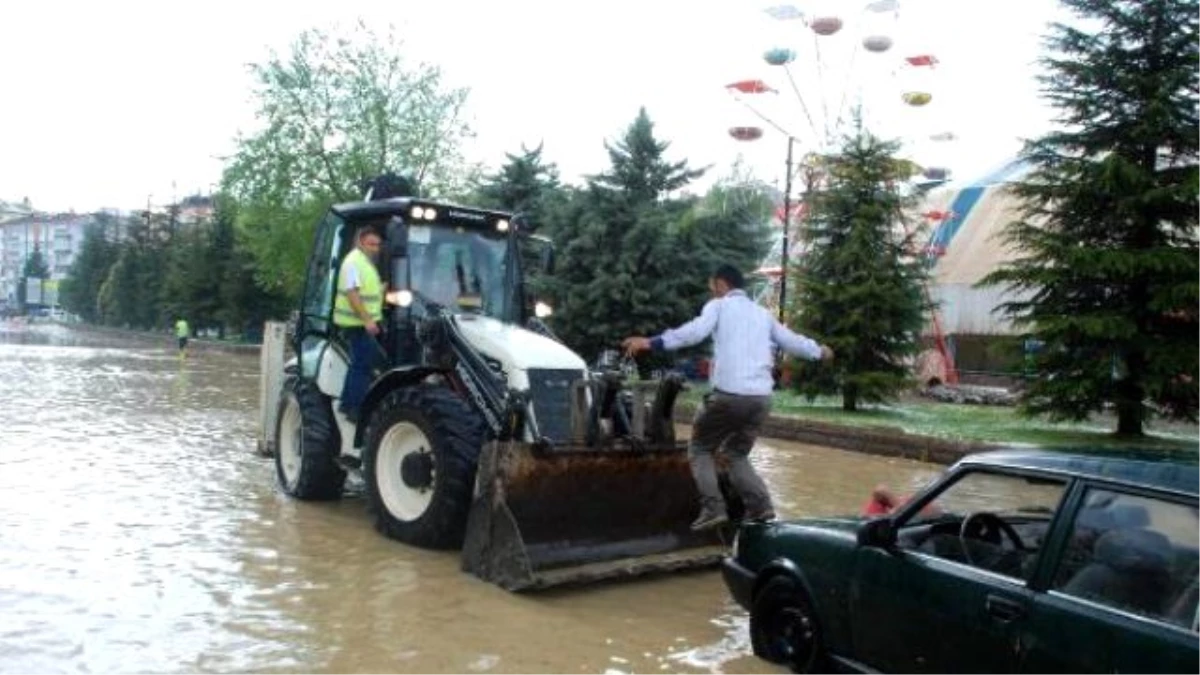 Kastamonu\'da Dolu ve Yağmur Etkili Oldu