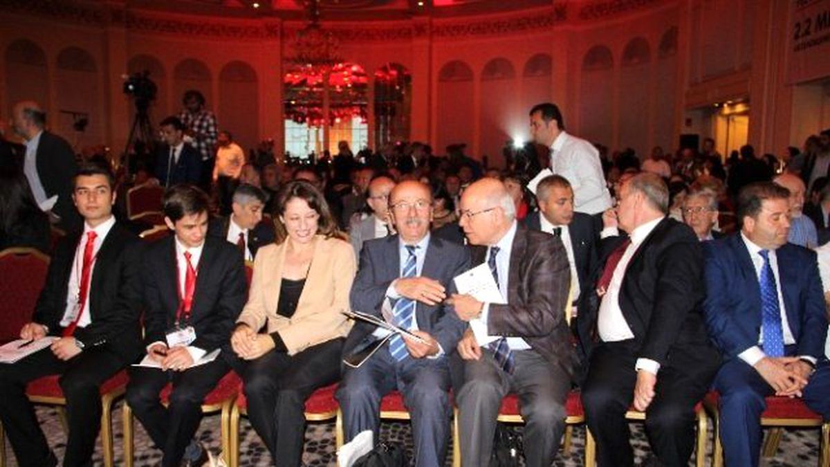 Kılıçdaroğlu, \'Merkez Türkiye Projesi\'ni Açıkladı