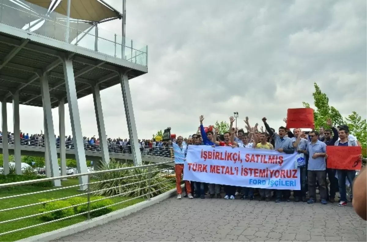 Kocaeli\'deki Ford İşçileri Bursa\'ya Desteğe Gidiyor