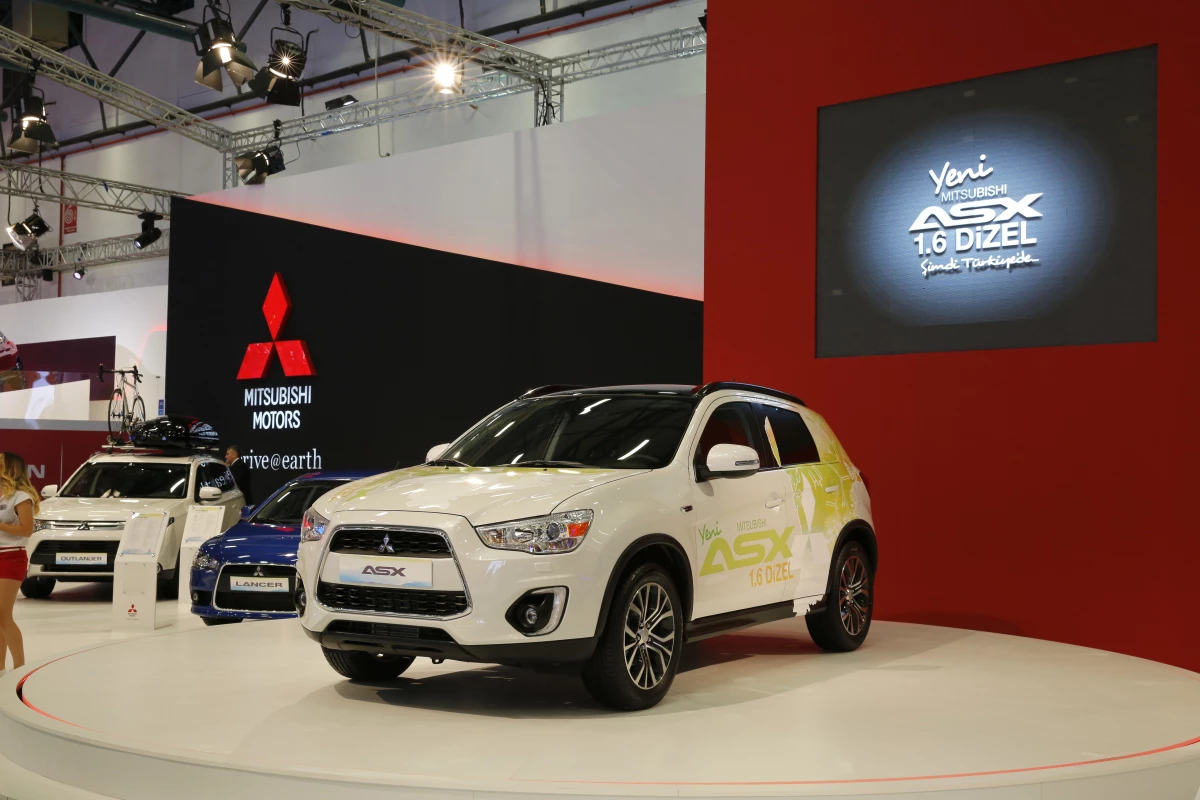 Mitsubishi Asx Dizel İstanbul Autoshow 2015\'te İlgi Odağı Oldu