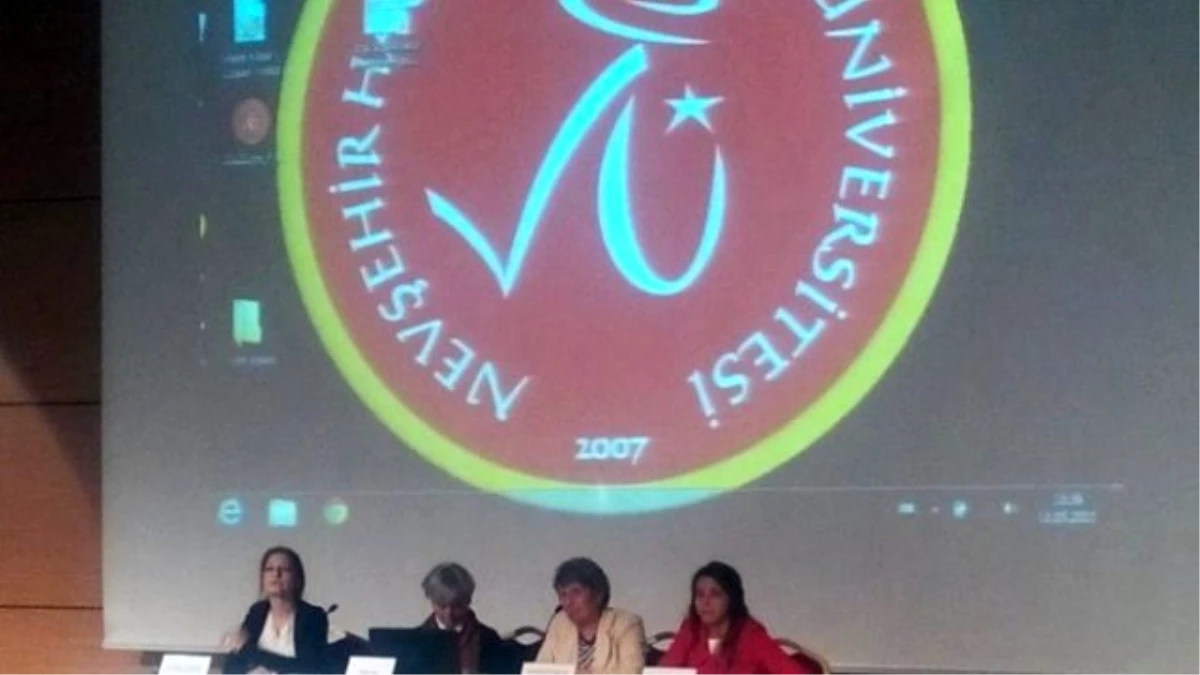 Nevşehir Hacı Bektaş Veli Üniversitesi\'nde Hemşirelik Haftası Kutlamaları