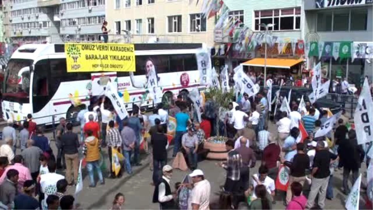 Yüksekdağ: "114 Seçim Büromuza Saldıranlar, Bütün Türkiye Halkının Düşmanıdır"