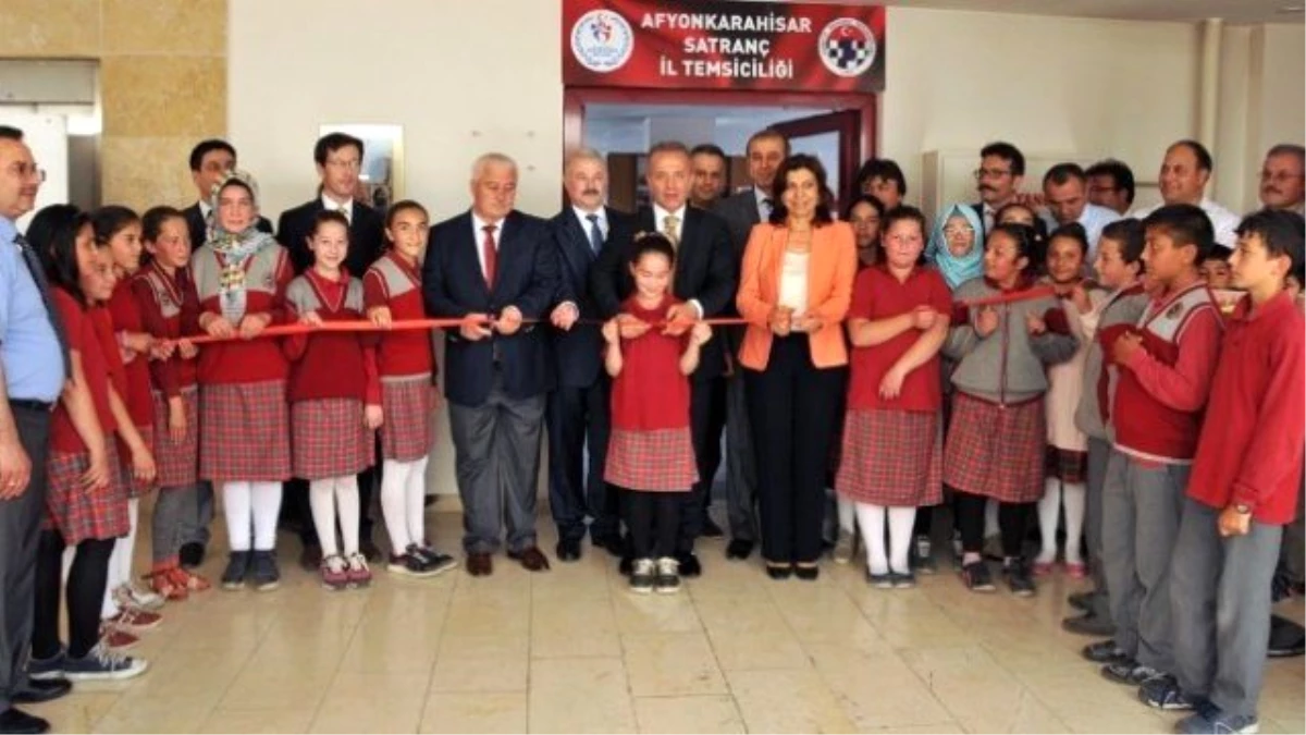 Afyonkarahisar\'da Satranç İl Temsilciliği Açıldı