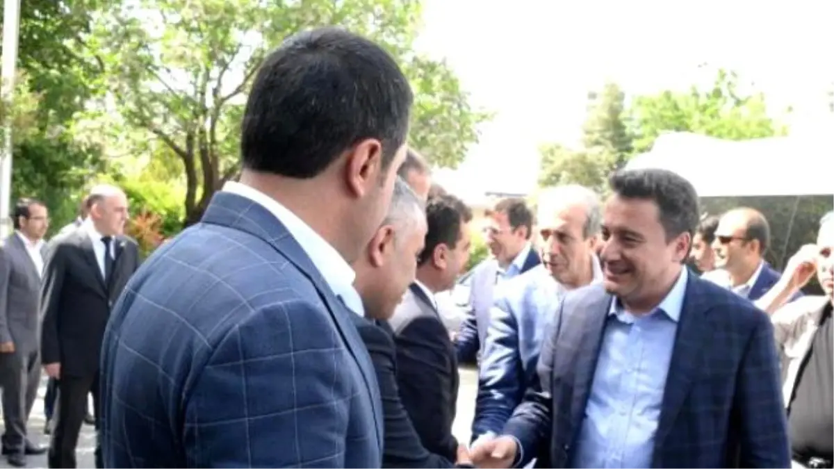 Babacan: Yatırıma Engel Olup, Huzur Ortamına Kasten Zarar Vermek Büyük İhanettir