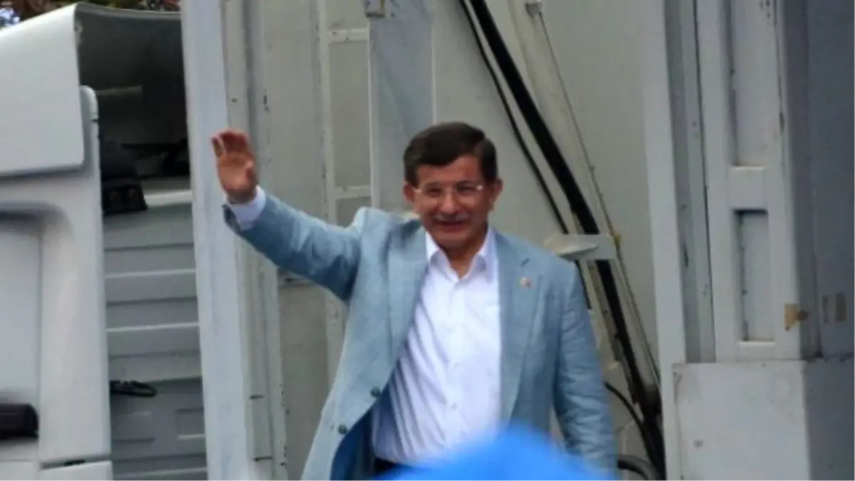 Başbakan Davutoğlu Trabzon\'da...(1)