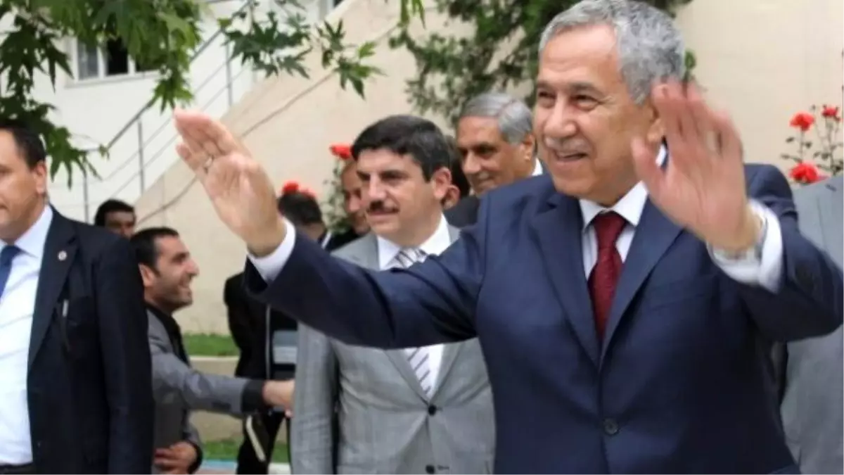 Başbakan Yardımcısı Arınç: "Hdp\'ye Yapılan Bu İşi Bize Yapılmış Gibi Kabul Ederiz"