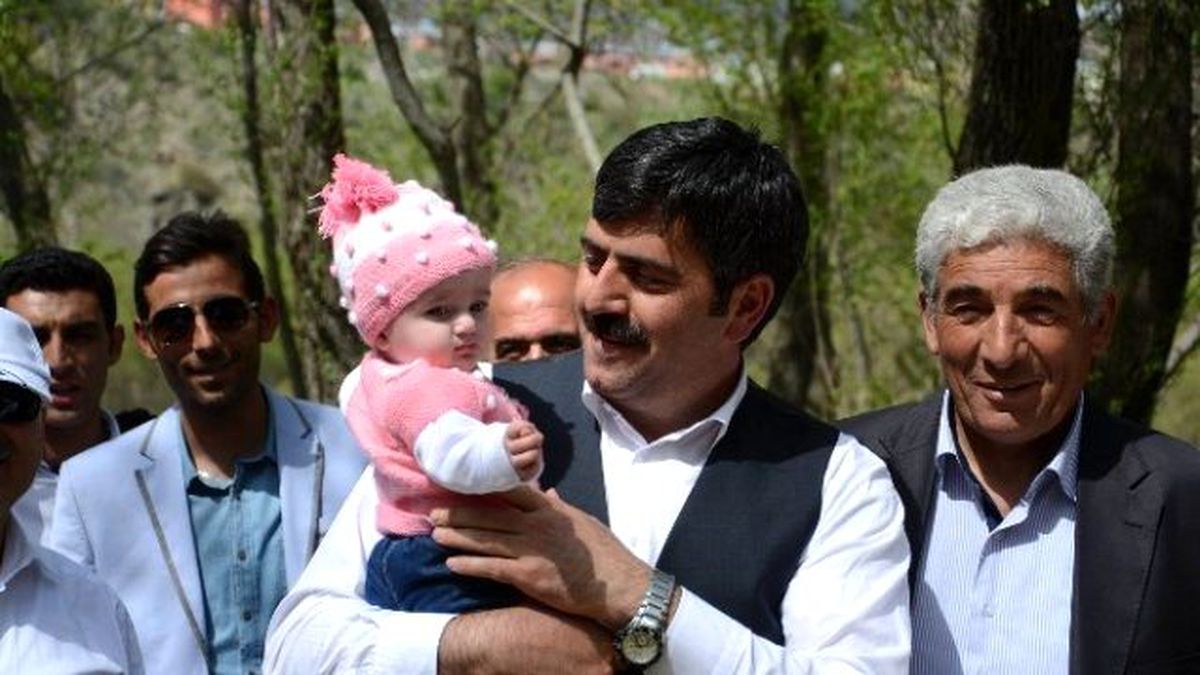 Baydar\'a Her Yaştan Destek