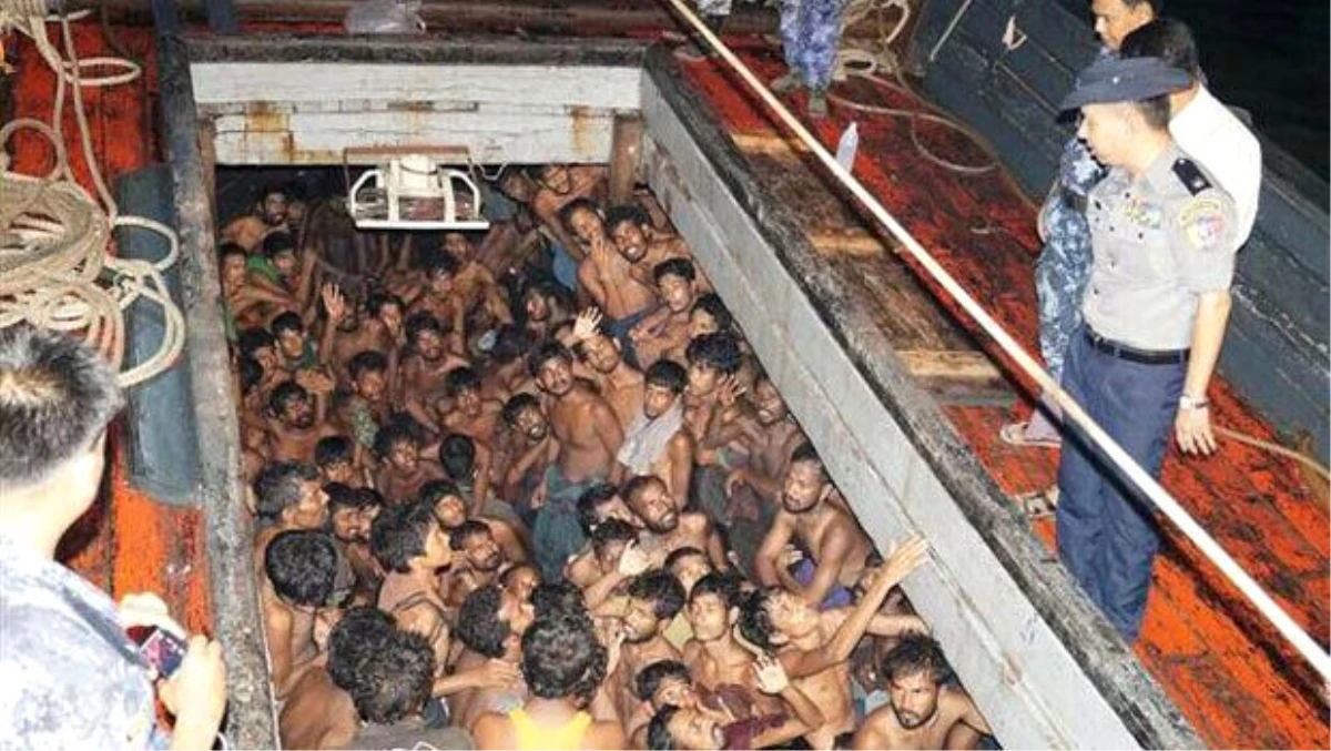 Güney Asya\'da Göçmen Trajedisi! Terk Edilen 200 Göçmen Kurtarıldı