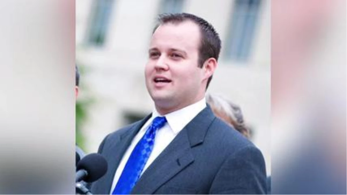 Josh Duggar Apologizes After Sex Abuse Allegations Surface