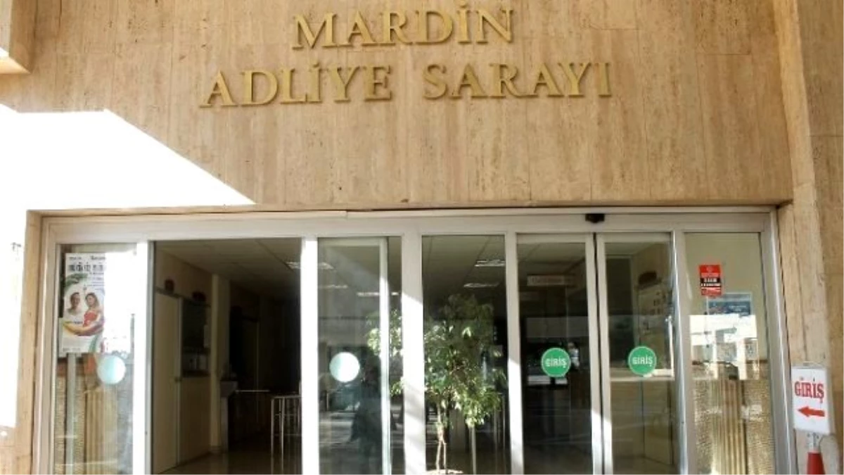 Mardin\'de AK Parti Binasına Saldırıda 2 Kişi Tutuklandı