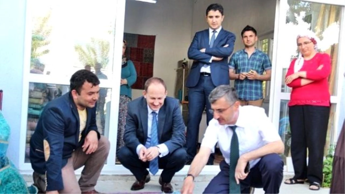 Vali Erdoğan Bektaş\'tan Demirci\'ye Ziyaret