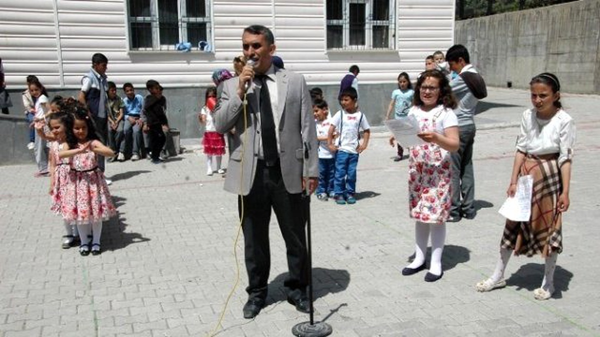 Adilcevaz\'da Okul Öncesi Bahar Şenliği Düzenlendi
