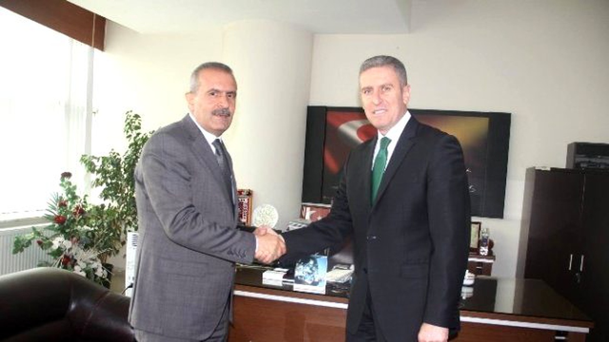 AK Parti Van Milletvekili Kayatürk, Kurum ve Kuruluşları Ziyaret Etti