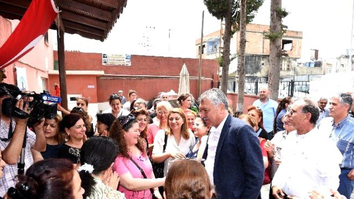 Akyed\'den Öğrenciler Yararına Kermes