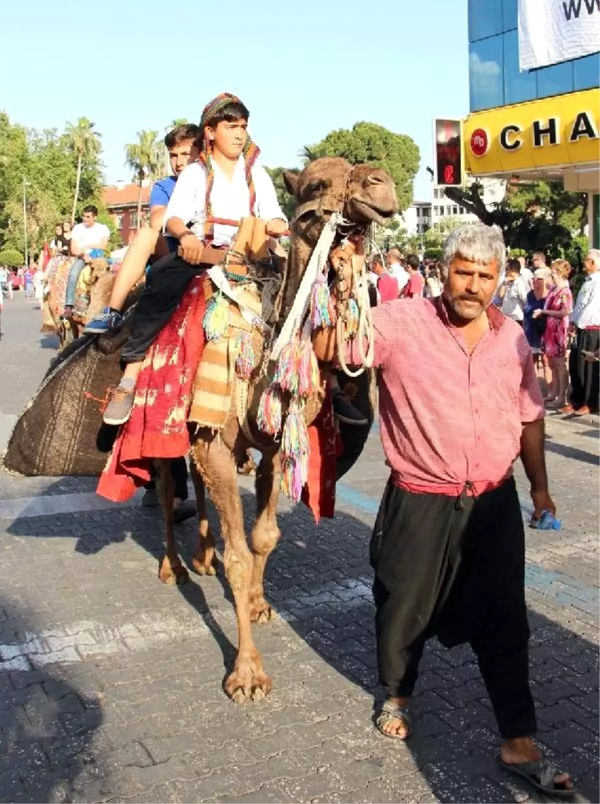 Alanya Turizm ve Sanat Festivali Renkli Başladı