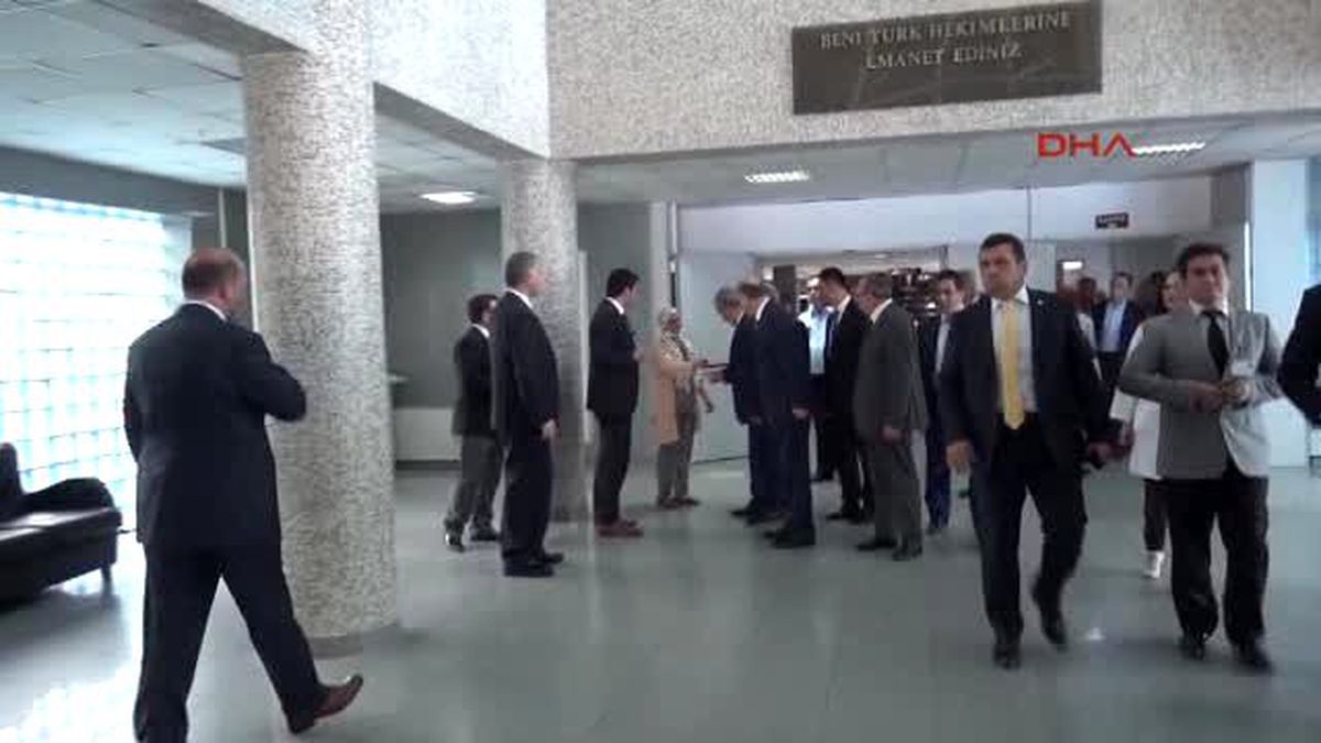 Arınç, Bursa?da Hastane Açtı