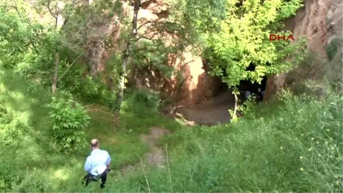 Çankırı - 55 Metreden Mağaraya Düşen Rabia, Güçlükle Kurtarıldı