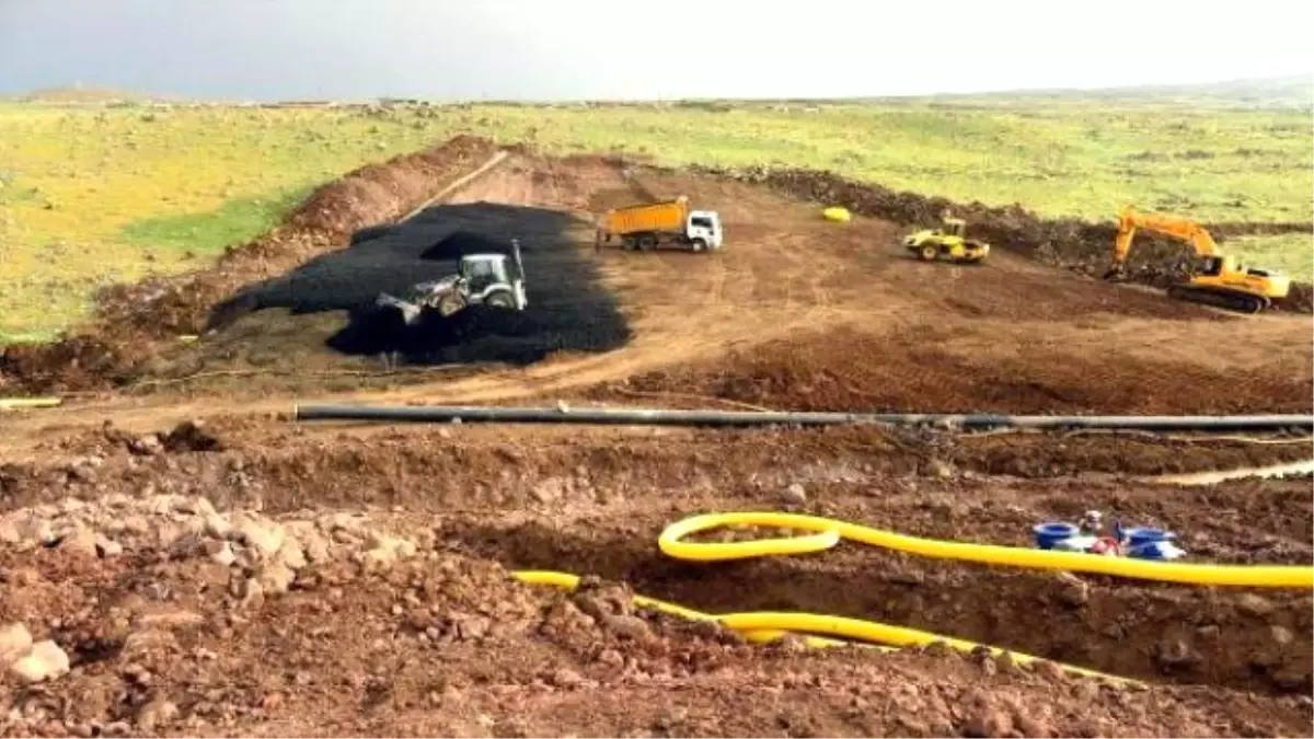 Diyarbakır Büyükşehir Belediyesi Sulama Göleti Yapıyor