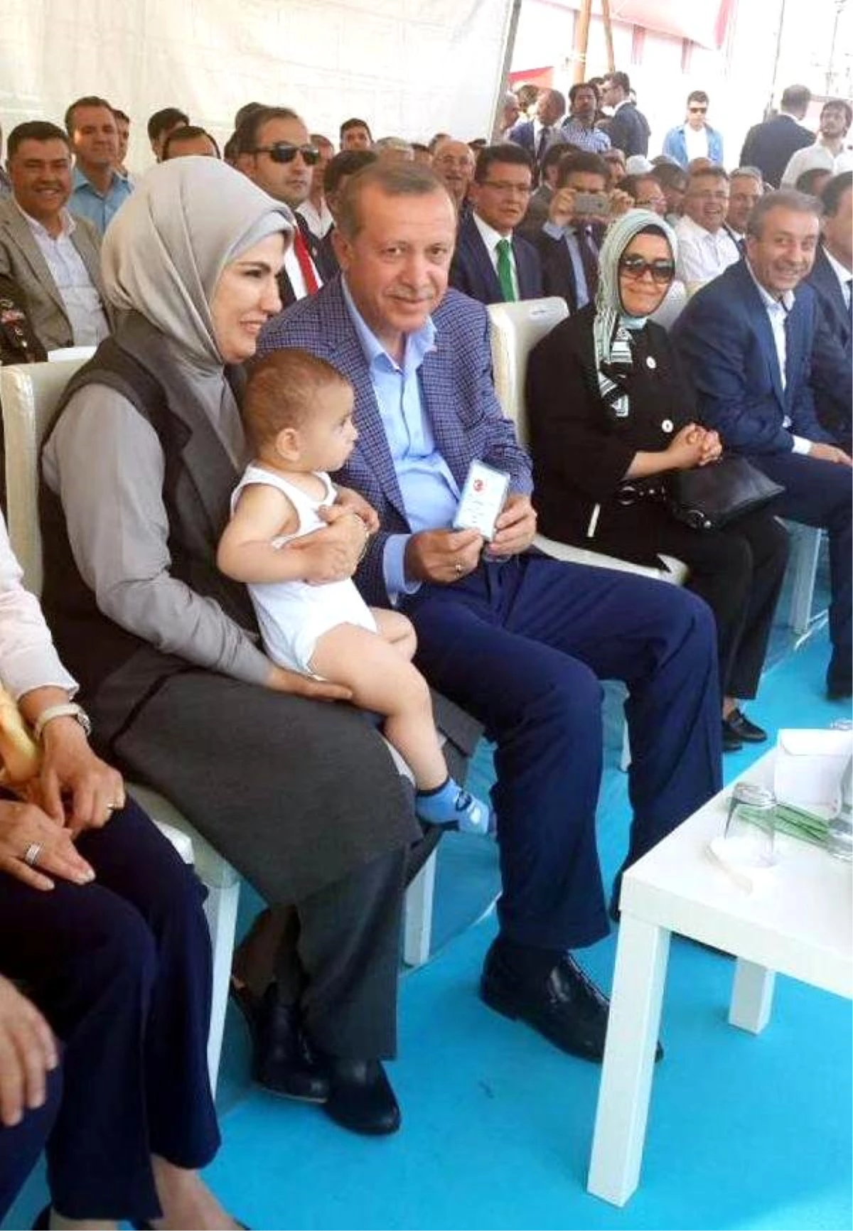 Cumhurbaşkanı, Adaşı Recep Tayyip Erdoğan\'la Tanıştı