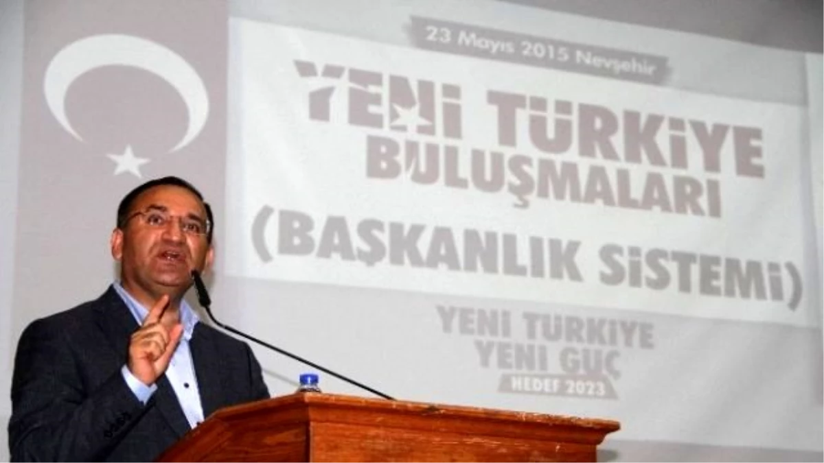 Eski Adalet Bakanı Bozdağ Nevşehir\'de Başkanlık İstemini Anlattı