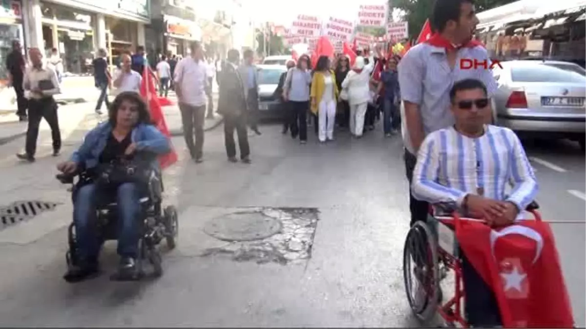 Gaziantep\'te Kadınlardan Akşener\'e Destek Yürüyüşü