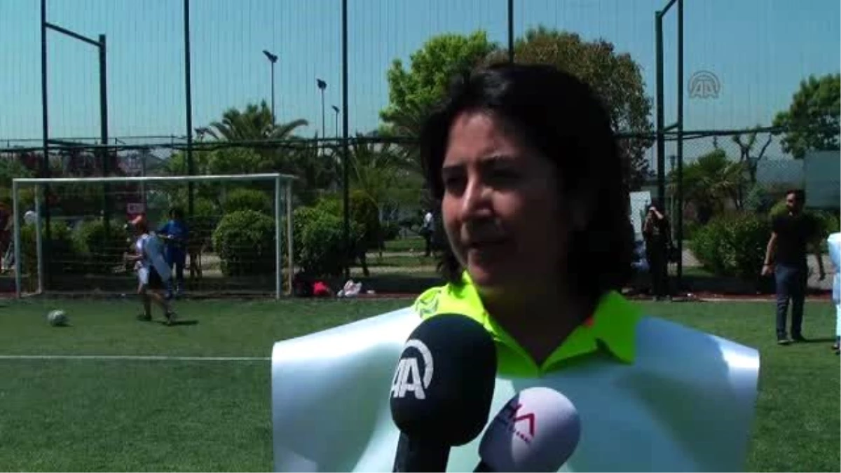 Hdp'li Kadın Milletvekili Adayları Maç Yaptı