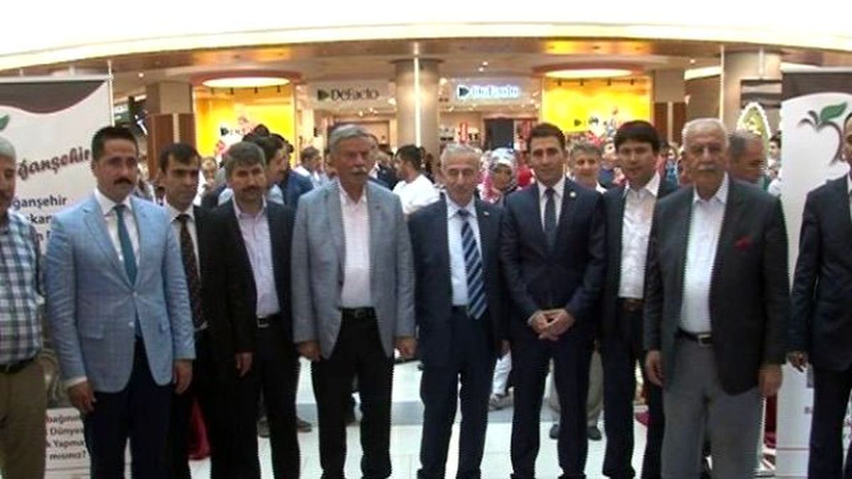 Malatyapark\'da Su Kabağı Sergisi Açıldı