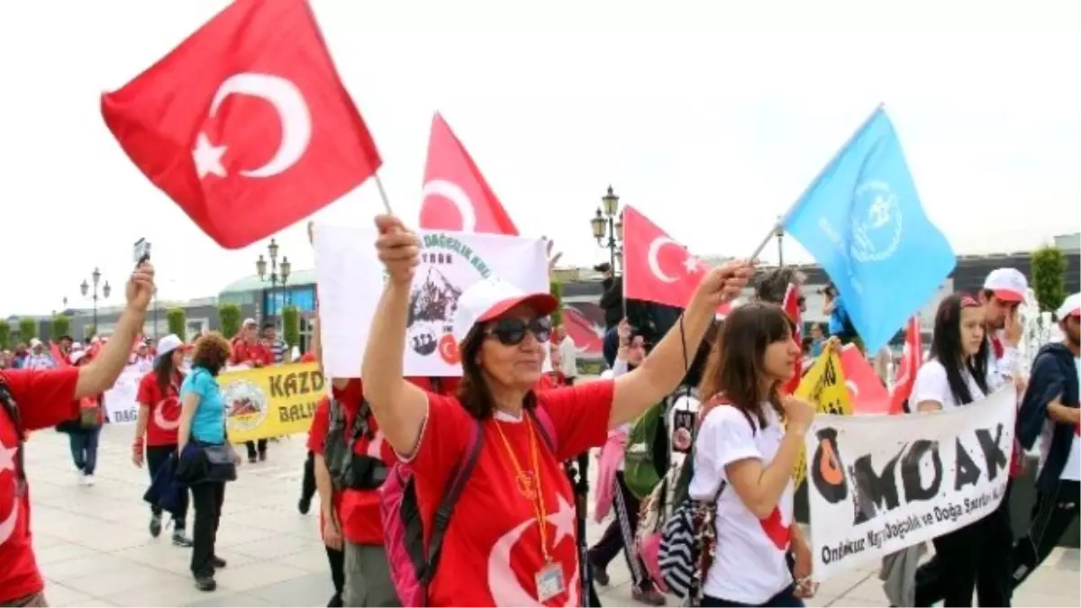 Samsun\'da Ulusal Kurtuluş Mücadelesi 7. Anma Yürüyüşü Başladı