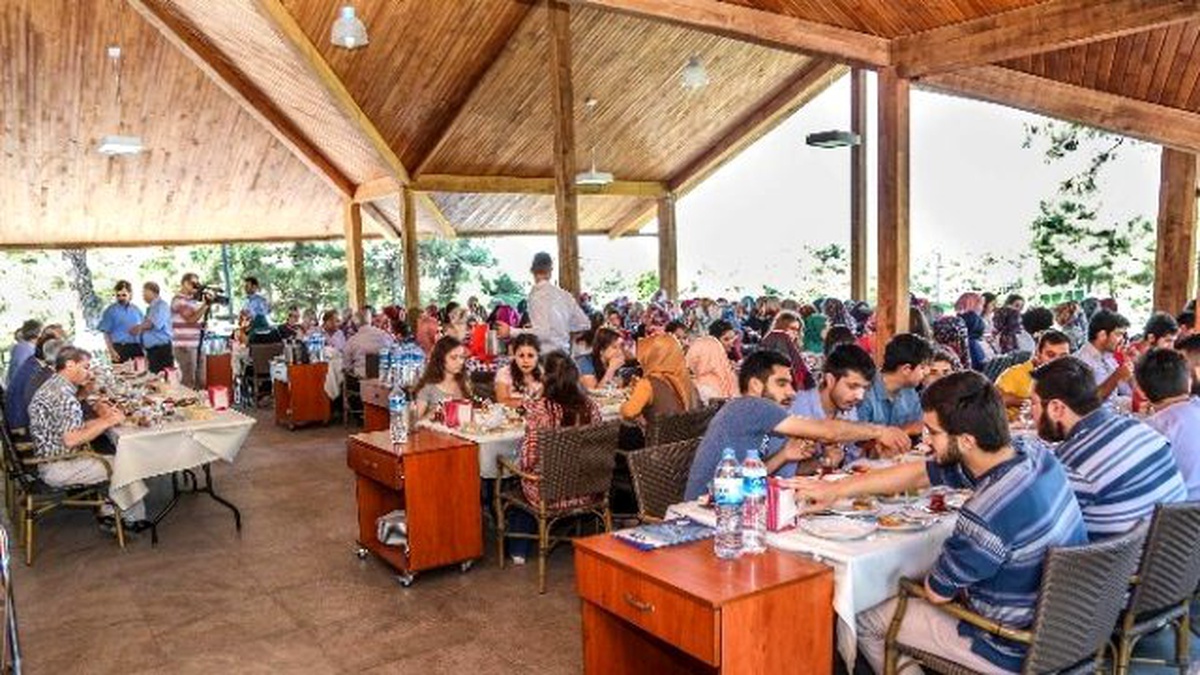 Şehitkamil\'den İlim Yayma Cemiyeti Üyelerine Kahvaltı