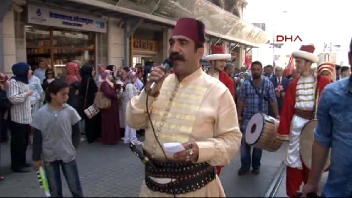 Sp ve BBP\'den Taksim\'de Sevgi Yürüyüşü