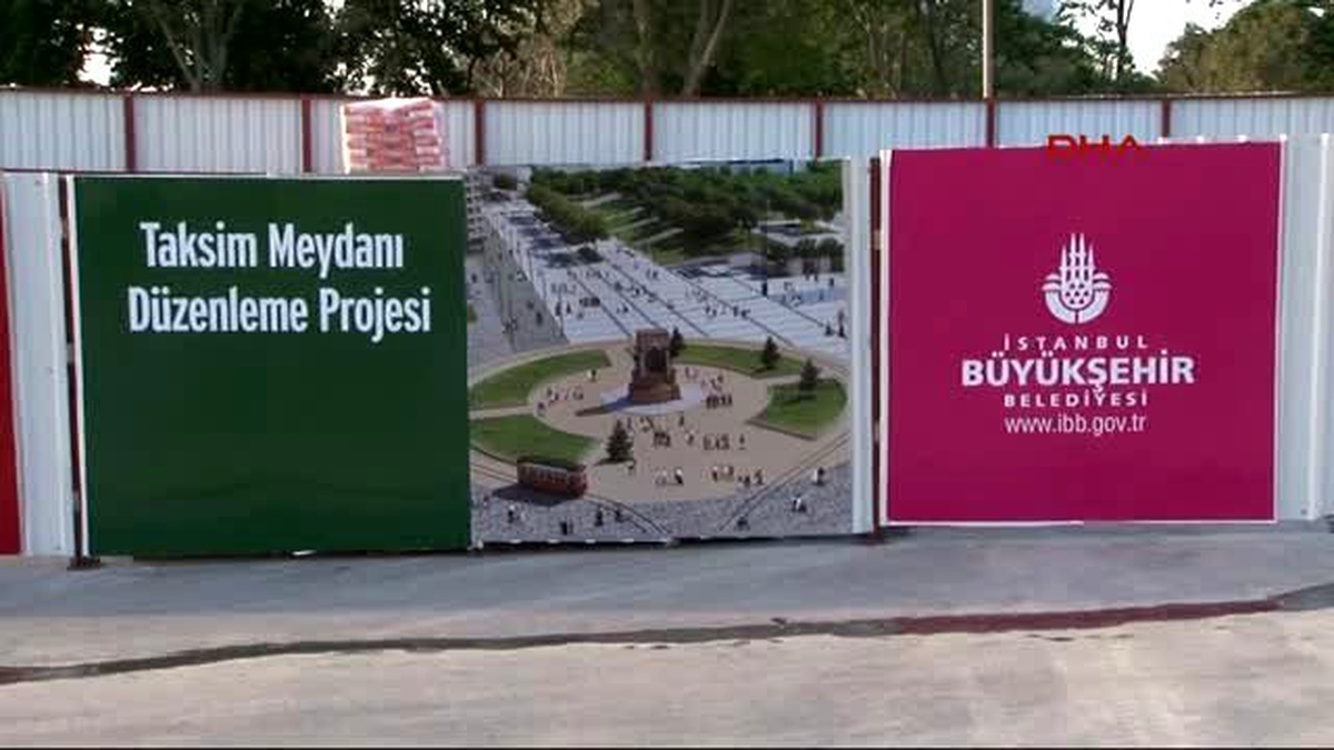 Taksim Meydanı\'nda Çevre Düzenlemesi Hazırlıkları