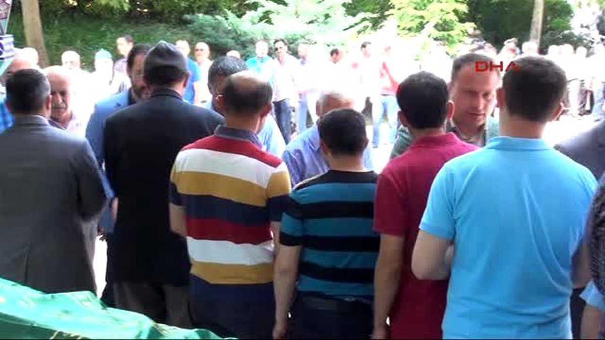 Tokat Dede ve İkiz Torunları Toprağa Verildi