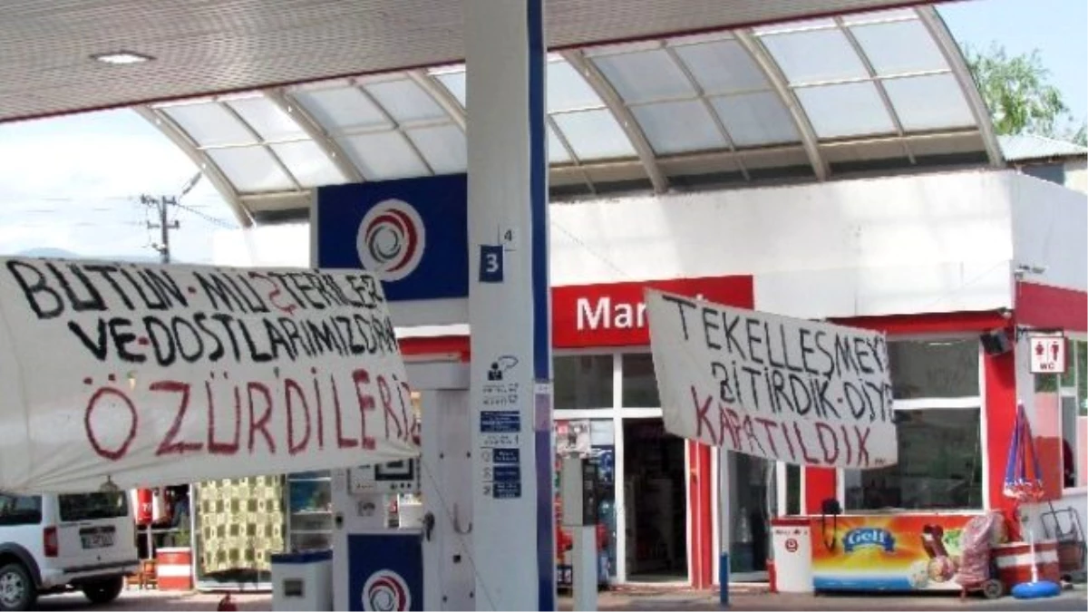 Tuzluca\'da Mühürlenen Petrol İstasyonu İşçilerinden Tepki