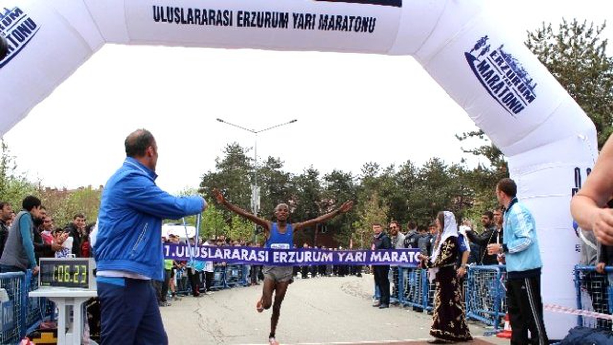 1. Uluslararası Erzurum Yarı Maratonuna Etiyopyalılar Damgasını Vurdu