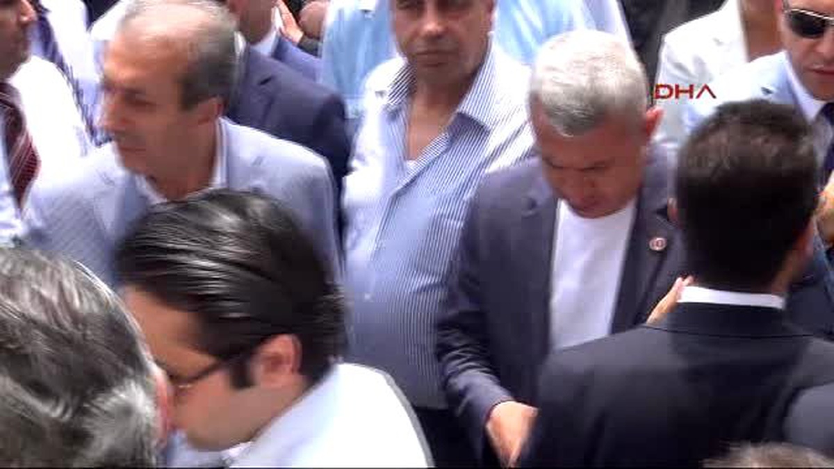 Bakan Eker: Türkiye\'yi Maceraya Sürüklemek İsteyenler Var