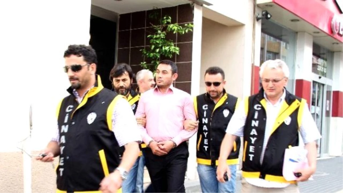 AK Partili Belediye Başkanını Vuran Zabıta Tutuklandı