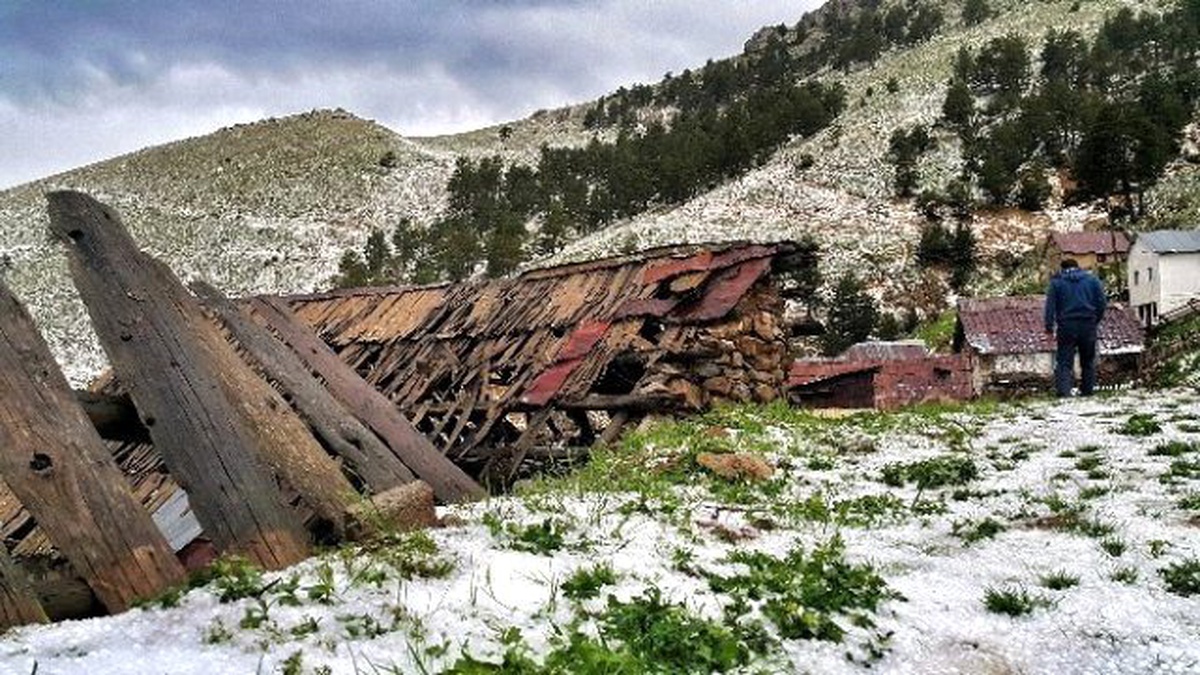 Gümüşhane\'nin Yüksekleri Beyaza Büründü