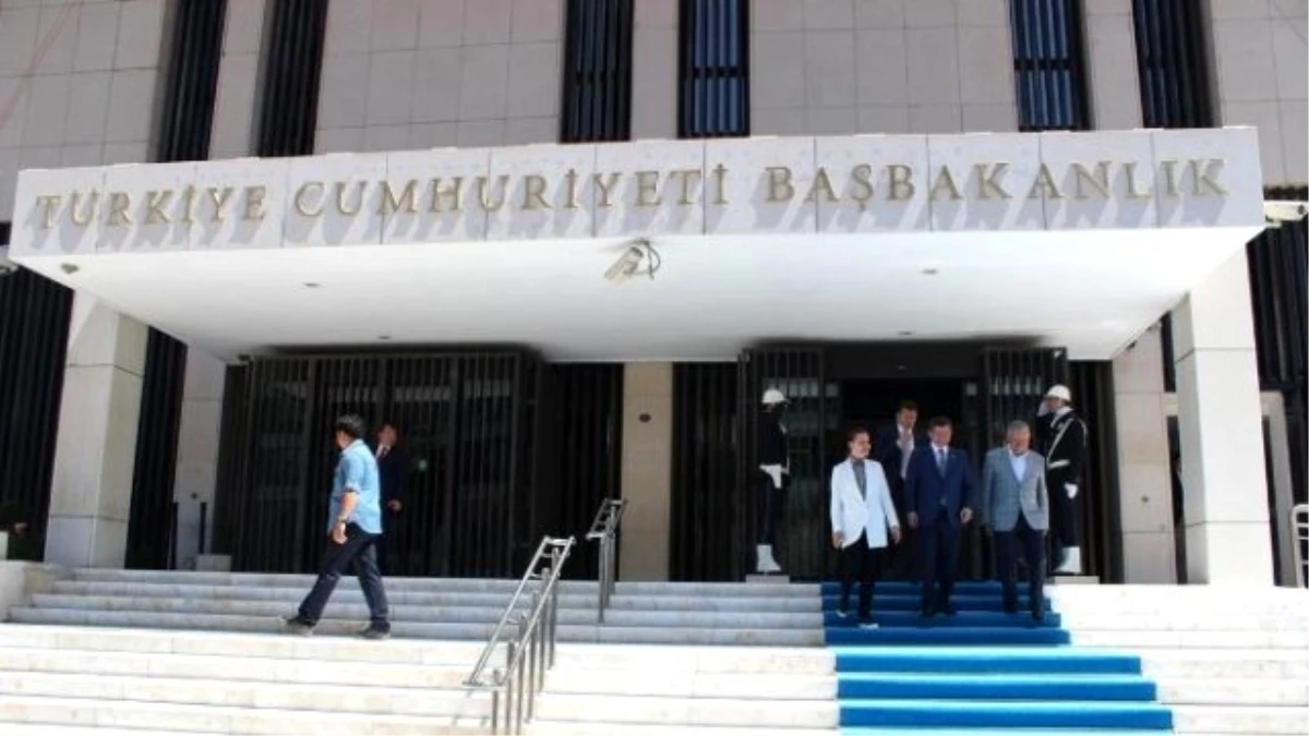 İzmir Başbakanlık Ofisi Ankara Ofisi Gibi Tasarlandı