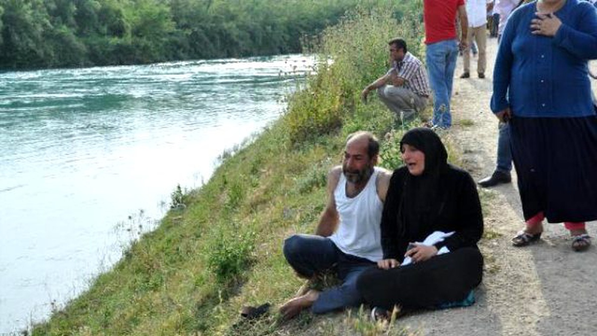 Serinlemek İçin Girdiği Berdan Irmağı\'nda Kayboldu
