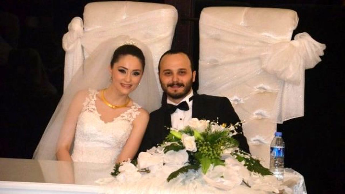 Şeyma ile Emre Hayatlarını Görkemli Bir Düğünle Birleştirdiler