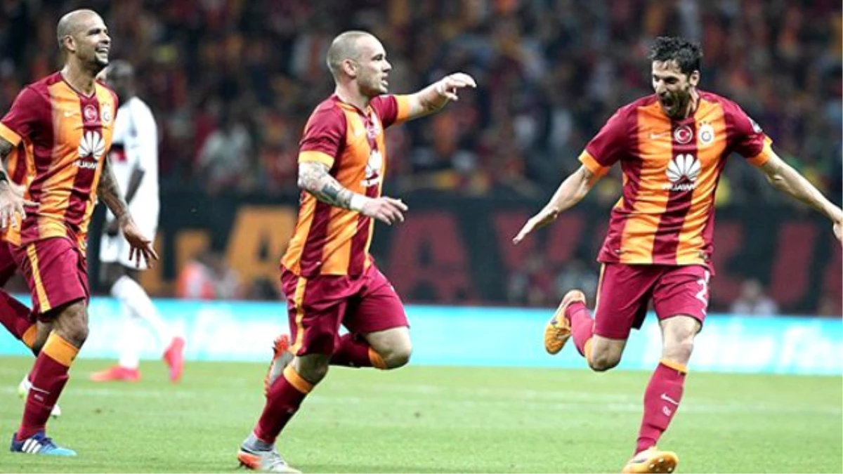 Wesley Sneijder, Atacağı Golün Sinyalini Vermişti