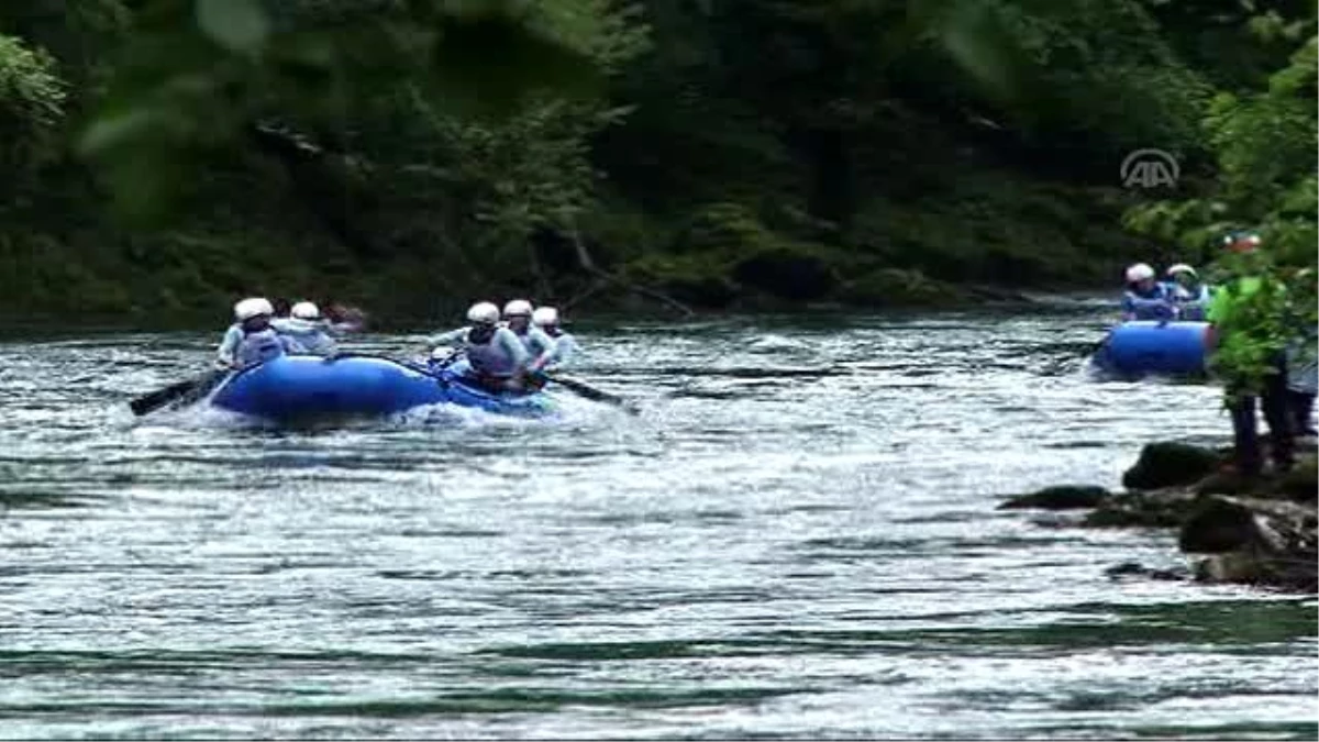 19 Yaş Altı Rafting Milli Takımı, Avrupa Şampiyonluğunu Elde Etti - Banya