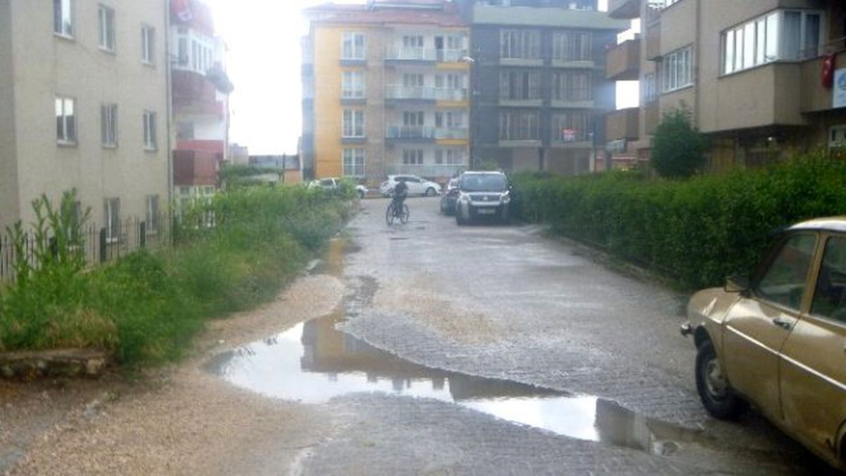 Bilecik'te Yağmur Serinletti