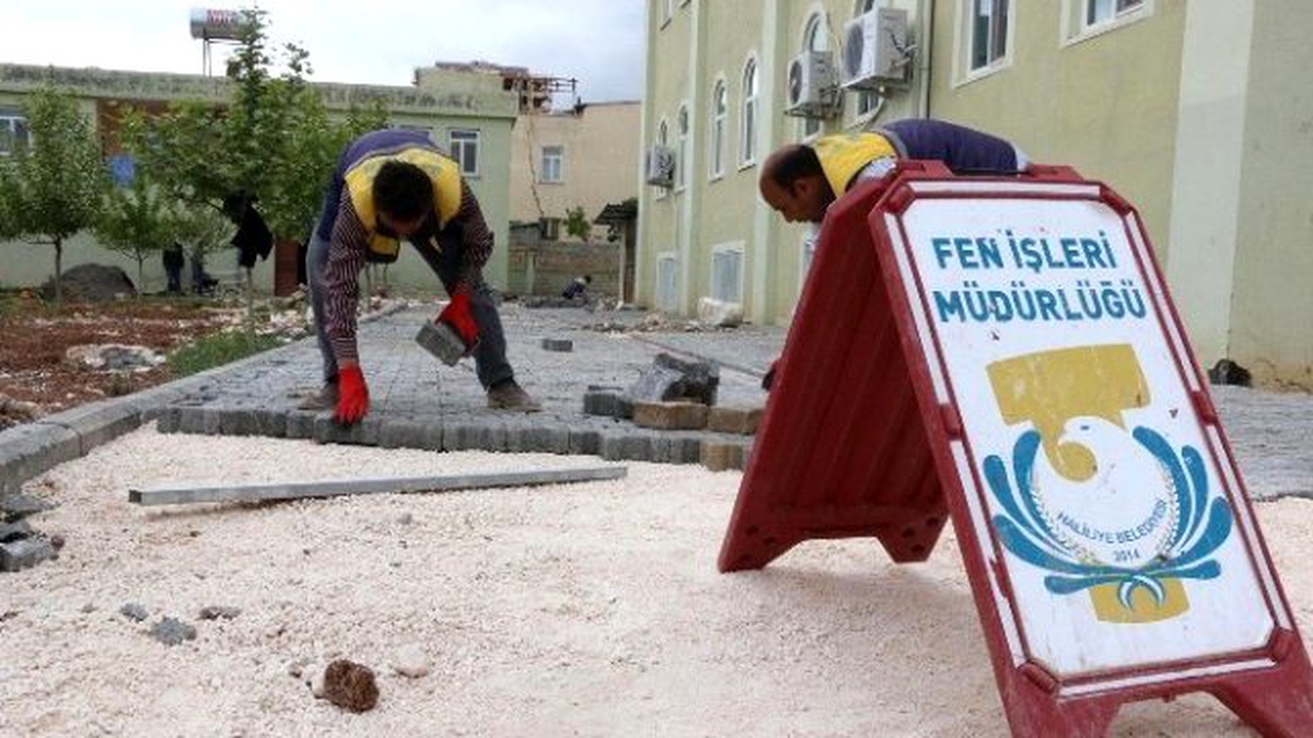 Büyüyen Haliliye\'ye Yeni Yollar Yapılıyor